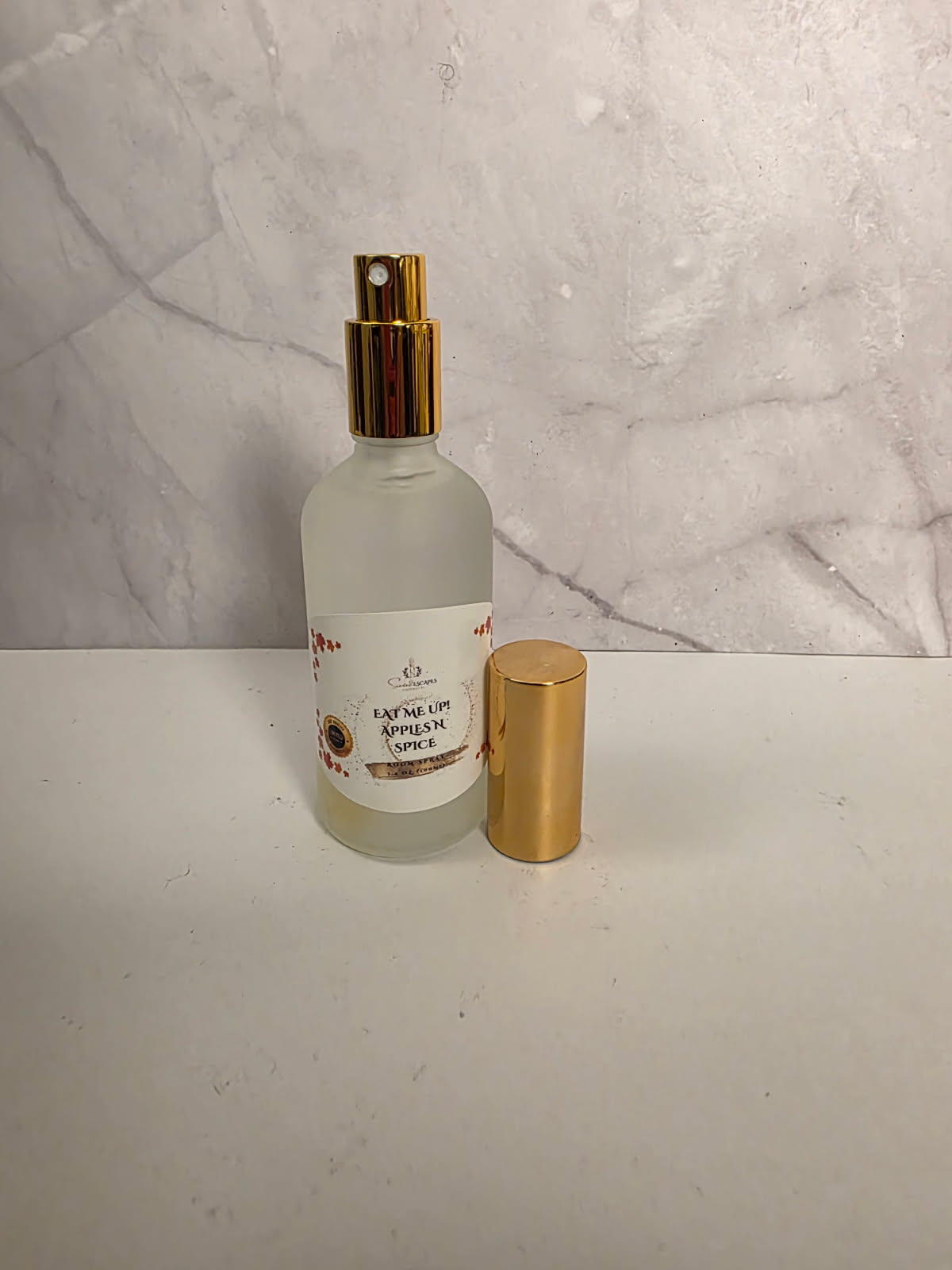 Eat me up! Apples N Spice Room Spray